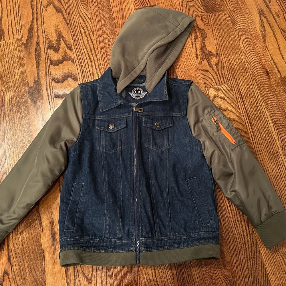 BNWT boys Urban Republic jacket.